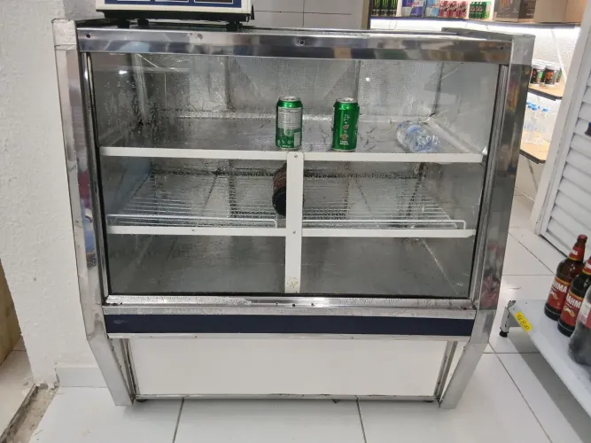 Balcao de frios expositor (Refrigel) funcionando 100%