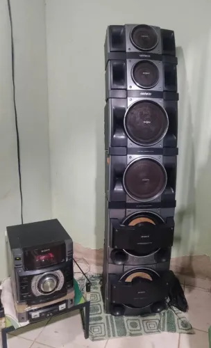 Som da Sony