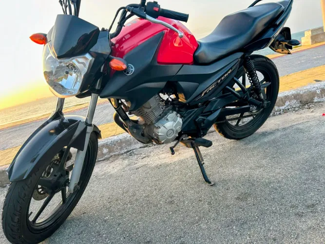 Yamaha YBR 125i Factor ED 2022/2023