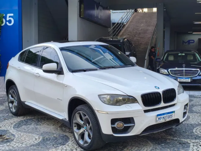 BMW X6 M 4.4 4X4 V8 32V Bi-turbo Aut. 2010