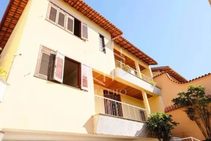 Casa 6 Quartos / Palmares