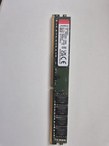 Memória RAM 8GB DDR4 3200MHz Kingston ValueRAM - Perfeito Estado