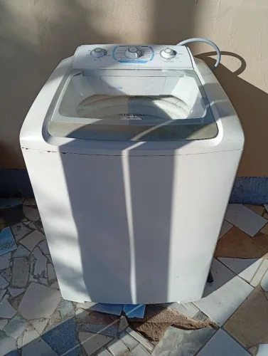 Vendo máquina de lavar Electrolux 15,2 - Rio Tavares kg