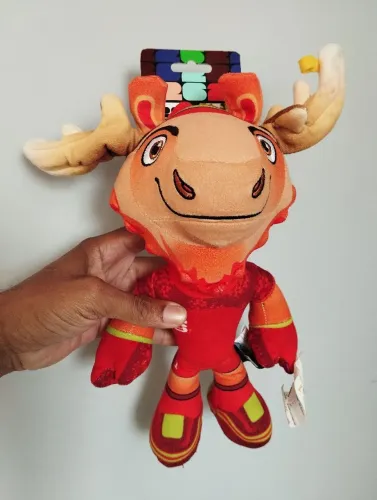 Pelúcia Oficial da Copa Maple