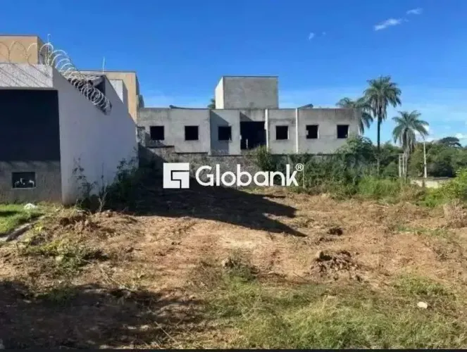 Terreno Residencial no Jardim Panorama, Montes Claros/MG 210m² | Venda R$ 200.000