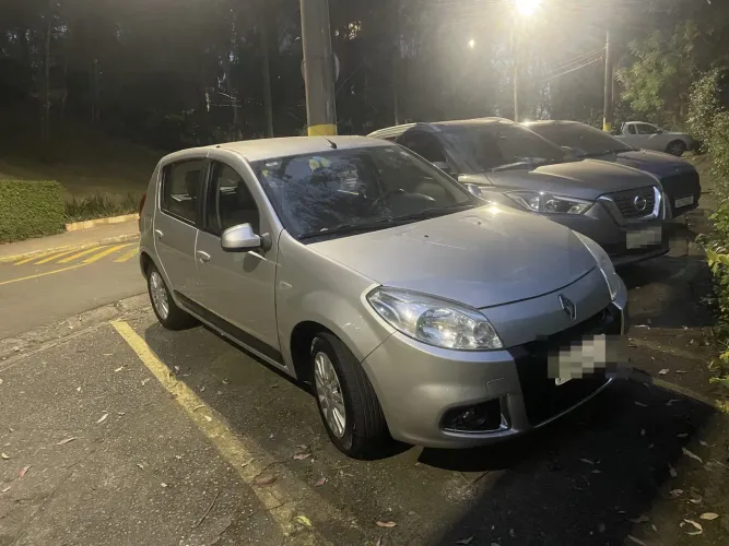 Renault Sandero Privilège Hi-flex 1.6 8V 5P 2012