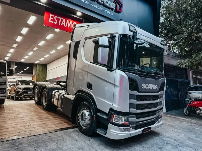 Scania R-540 Diesel Automático
