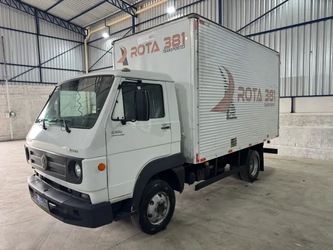 VW 8160 VUC  2012 BAU 