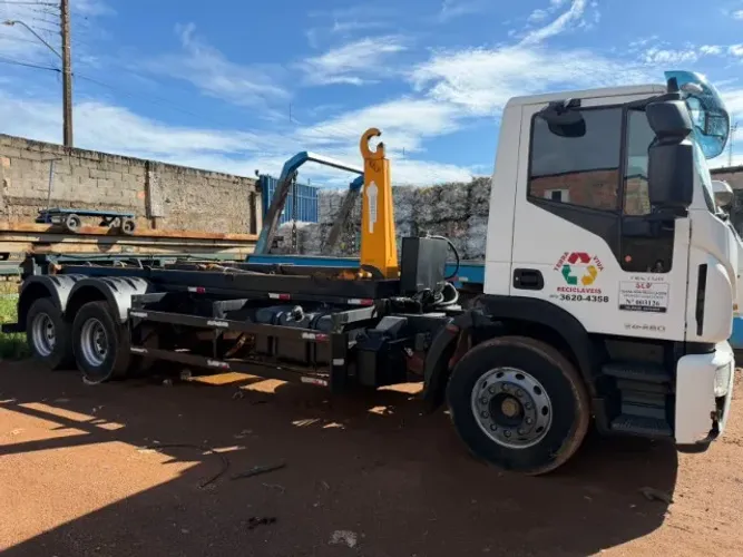 Iveco Tector Roll On 24-280 6X2