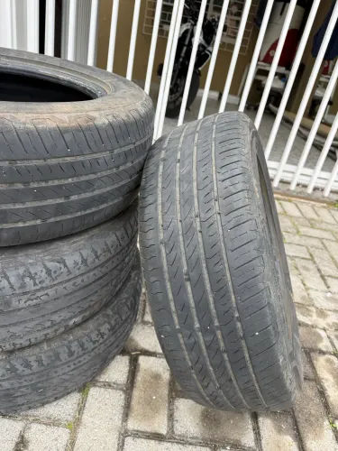 Pneu Continental 205/60/16