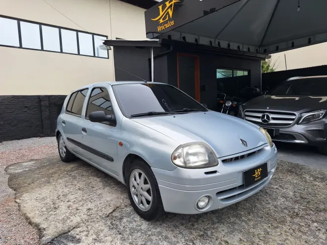 Renault Clio RT/ Privil. 1.0/1.0 Hi-power 16V 5P 2001