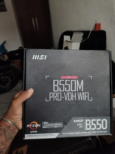 PLACA MÃE MSI B550M pro VDH wi-fi para AMD soquete AM4 