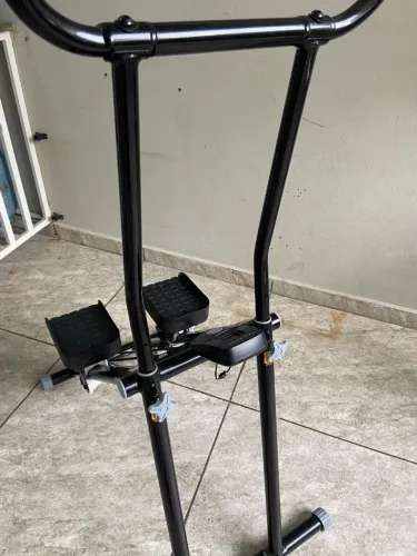 Máquina de exercícios escada