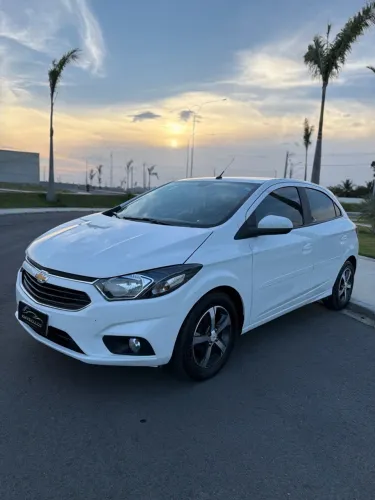 Chevrolet Onix Hatch LTZ 1.4 8V Flex Aut. 4P 2018