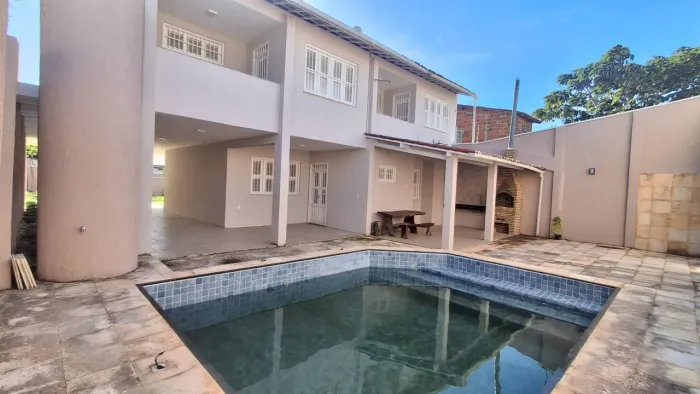 Casa em Parque Manibura - Fortaleza