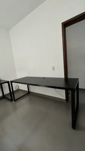 Mesa escritório/ escrivaninha 