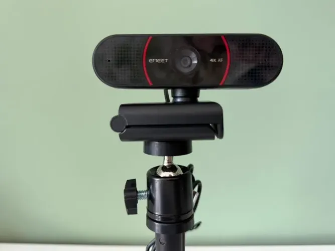 Webcam MEET C960 4K com Tripé - Alta Qualidade