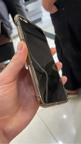 iPhone 8 Plus 64g 