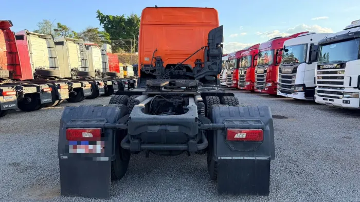 Scania G 500 traçada 6+4 teto alto automático