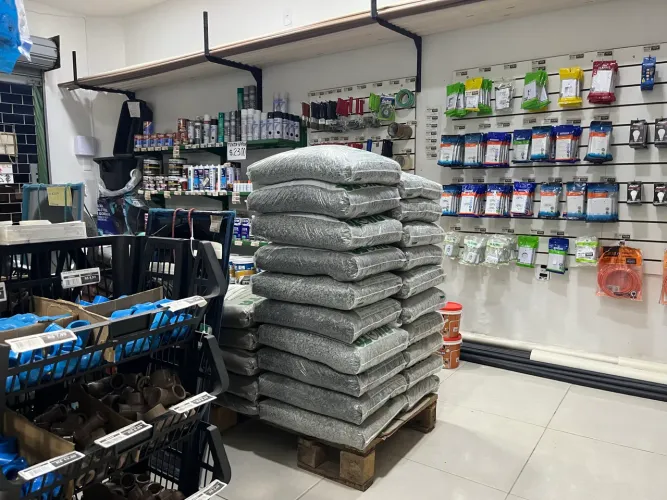 OPORTUNIDADE!! Loja de material de construção 