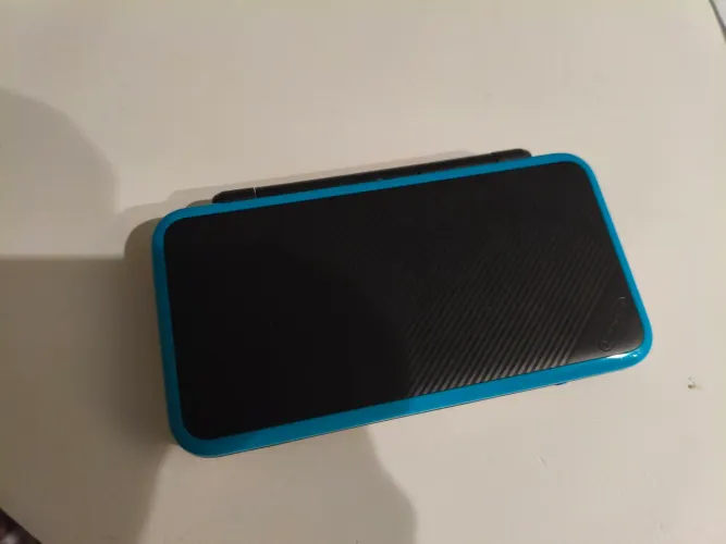 New Nintendo 2DS XL Usado 