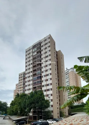 APARTAMENTO À VENDA AO LADO DO SHOPPING CAMPO LIMPO