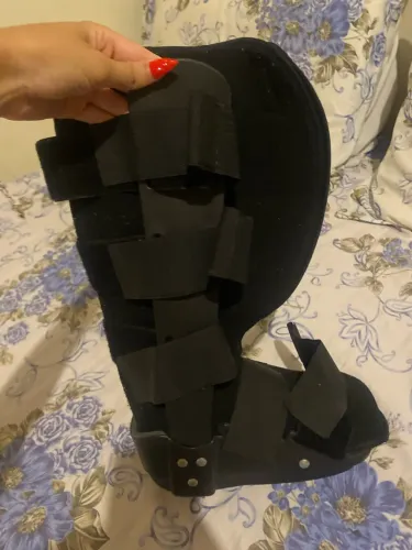 Vende-se bota ortopédica cano longo