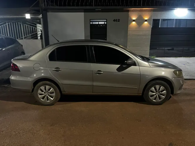 Volkswagen Voyage 1.0/1.0 City MI Total Flex 8V 4P 2013