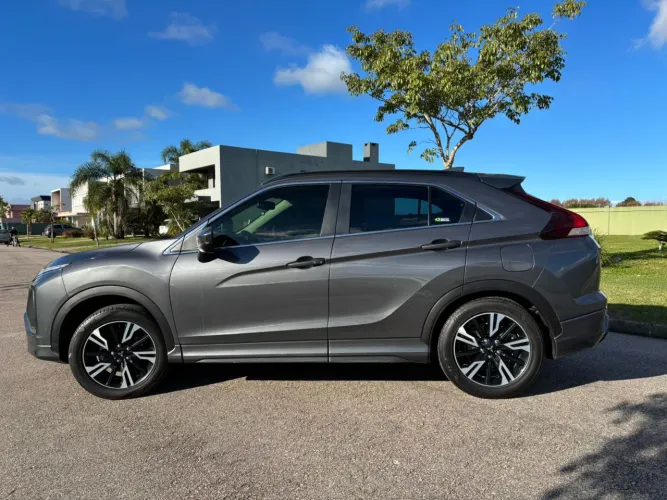 Mitsubishi Eclipse Cross HPE-S 1.5 16V 165cv Aut. 2023