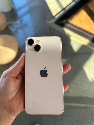 iPhone 13