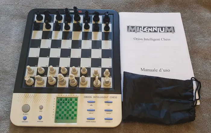 Xadrez Eletronico Orion Intelligent Chess 8 in 1 - 2007
