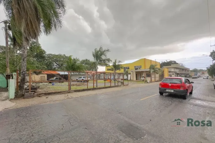 Ponto comercial com 03 terrenos para venda, na região da UFMT no Boa Esperança, Cuiabá-MT
