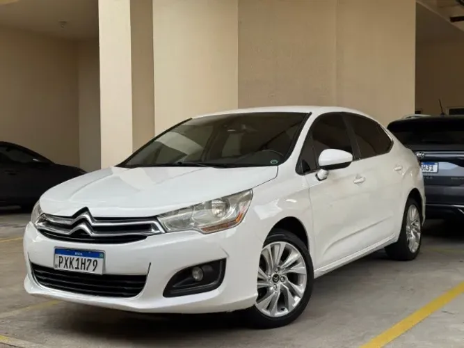Citroen C4 Lounge Tendance 2.0 Flex 4P Aut. 2016