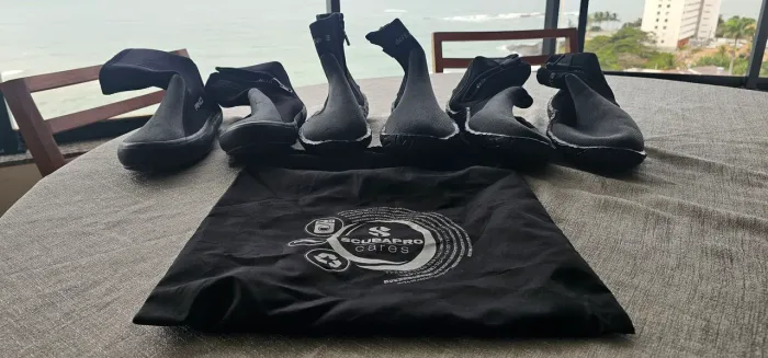 BOTAS DE MERGULHO SCUBAPRO --TRES PARES N° 42/43