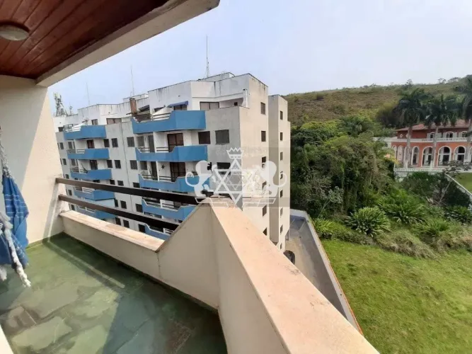 Cobertura com 3 quartos e piscina à venda, 205 m² - Martim de Sá, Caraguatatuba