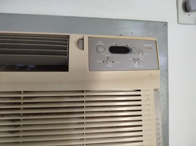 Ar condicionado de janela quente e frio 12btus 