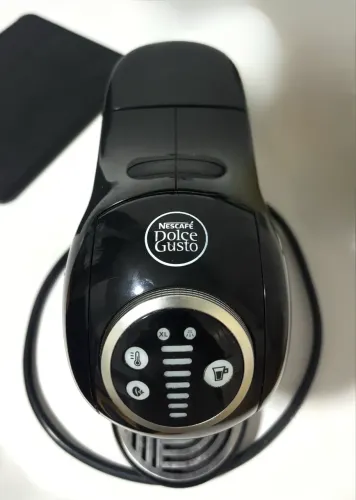 CAFETEIRA DOLCE GUSTO GÊNIO S PLUS