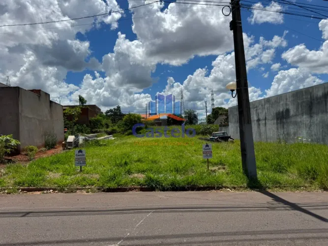 TERRENO RESIDENCIAL em UMUARAMA - PR, JARDIM NOVA AMÉRICA
