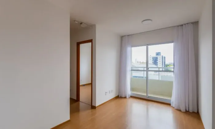 Imóvel para aluguel com 47 metros quadrados com 2 quartos em Rebouças - Curitiba - PR