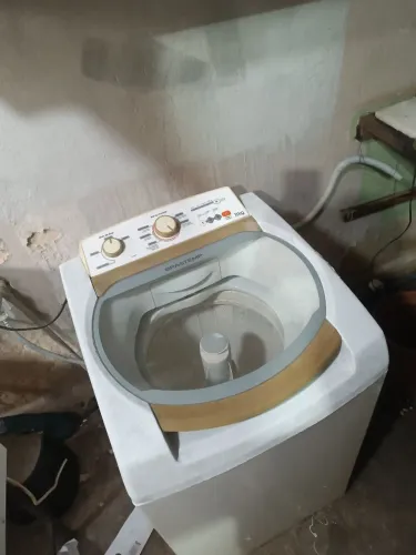 Lavadora Brastemp 9 kilos ótimo estado funciona perfeitamente