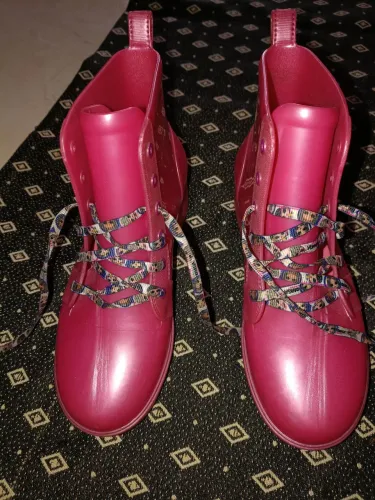 Bota   Grendene Lol R$ 70,00
