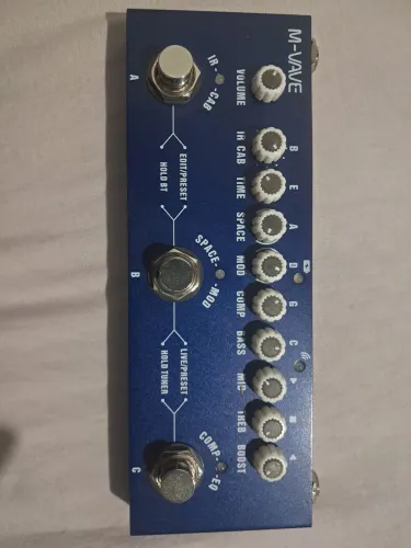 Pedaleira Cube Baby Bass - Completa, na caixa e em ótimo estado