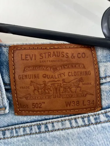 Calça Jeans Levi's® 502 