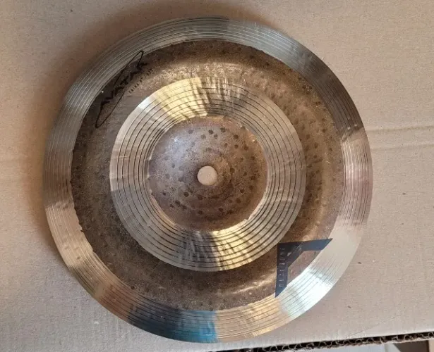 Prato China 8'' Avatar Liga B20 Serie Dualtone