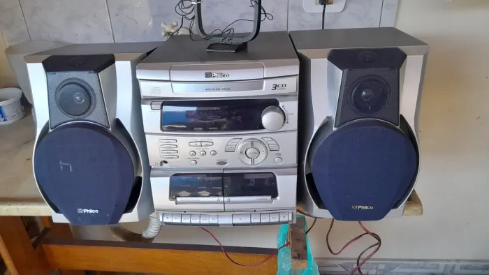 Som philco AM FM