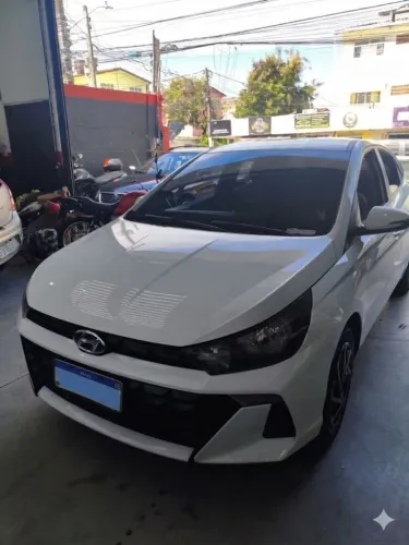 Hyundai HB20S Comfort Plus 1.0 Flex 12V Mec. 2024
