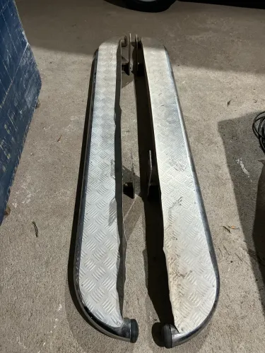 Par de Estribos Laterais  - Ford F-250