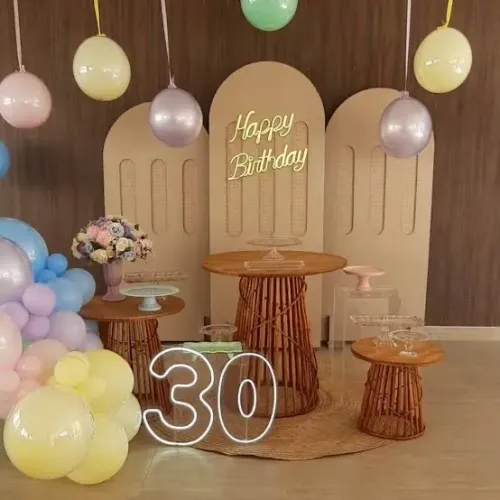 Aluguel decoração festa/forro de mesa/espaço de evento