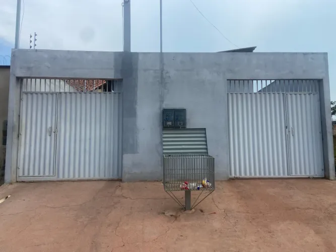 Casa em frente ao atacadao