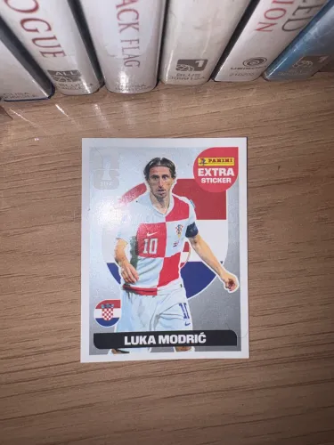 Figurinha Panini Luka Modri? Legend Prata FIFA World Cup 2026